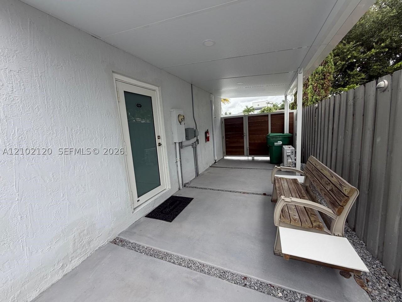 15821 Sw 141st Ct #1 - Photo 6 of 24