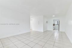 6921 Rue Vendome #5 - Photo 1 of 1