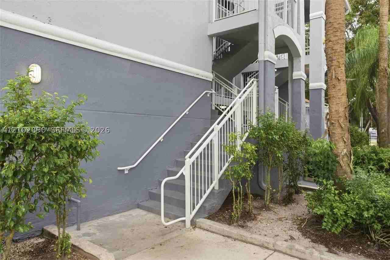 9615 Nw 1st Ct #10-302 - Photo 6 of 39