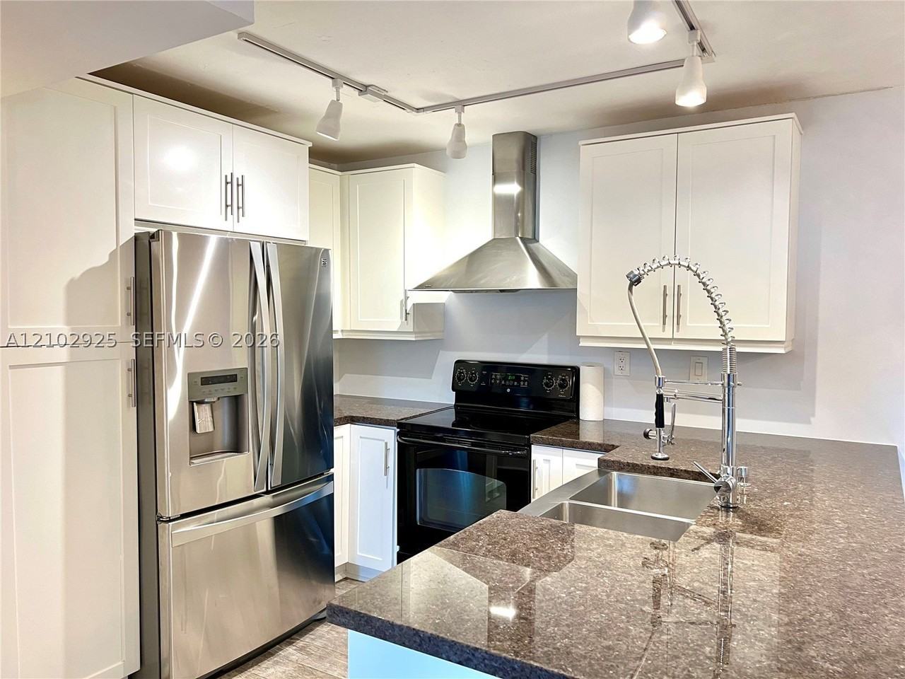 8811 Sw 123rd Ct #105 - Photo 5 of 19