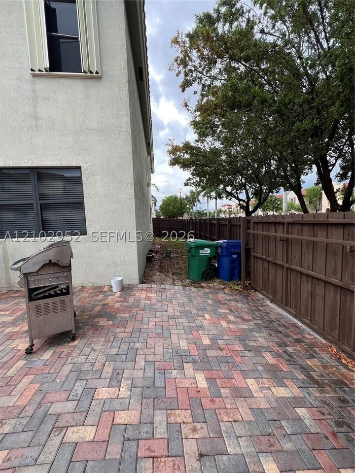 15382 Sw 173rd Ln #15382 - Photo 6 of 18