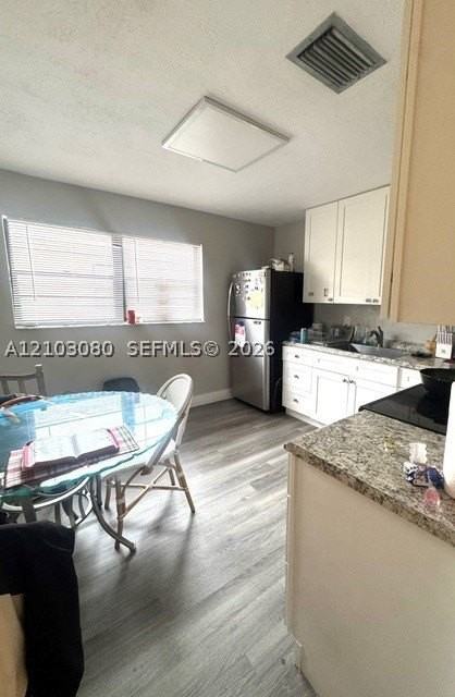 1709 Shenandoah St #B - Photo 4 of 13