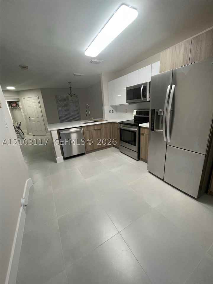 16304 Sw 75th St - Photo 6 of 22