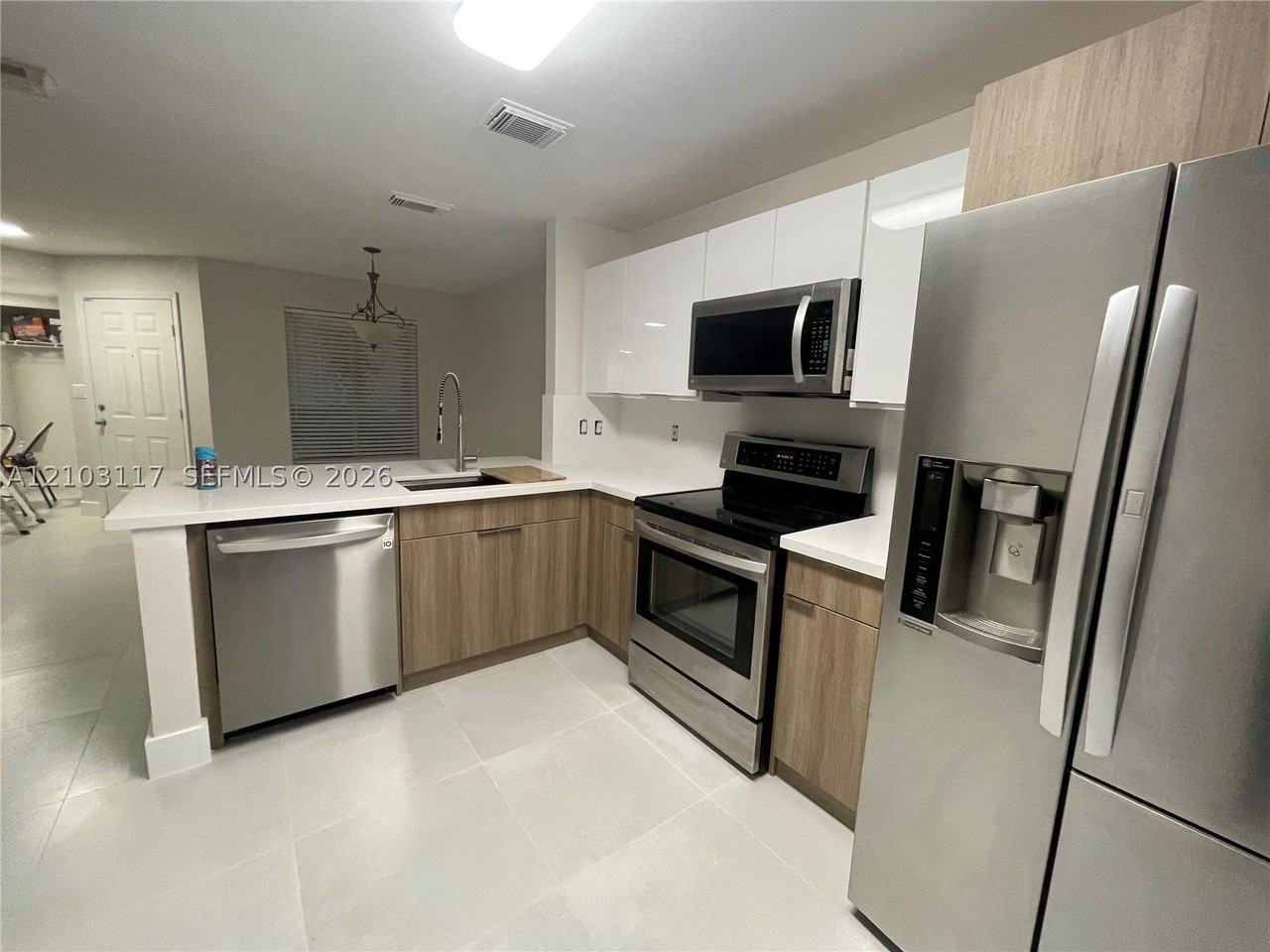 16304 Sw 75th St - Photo 7 of 22