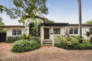 1015 Sw 44th Ave - Photo 1 of 1