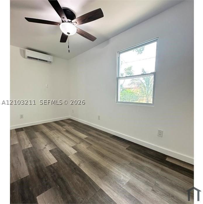 5321 Nw 16th Ct #5321 - Photo 3 of 9