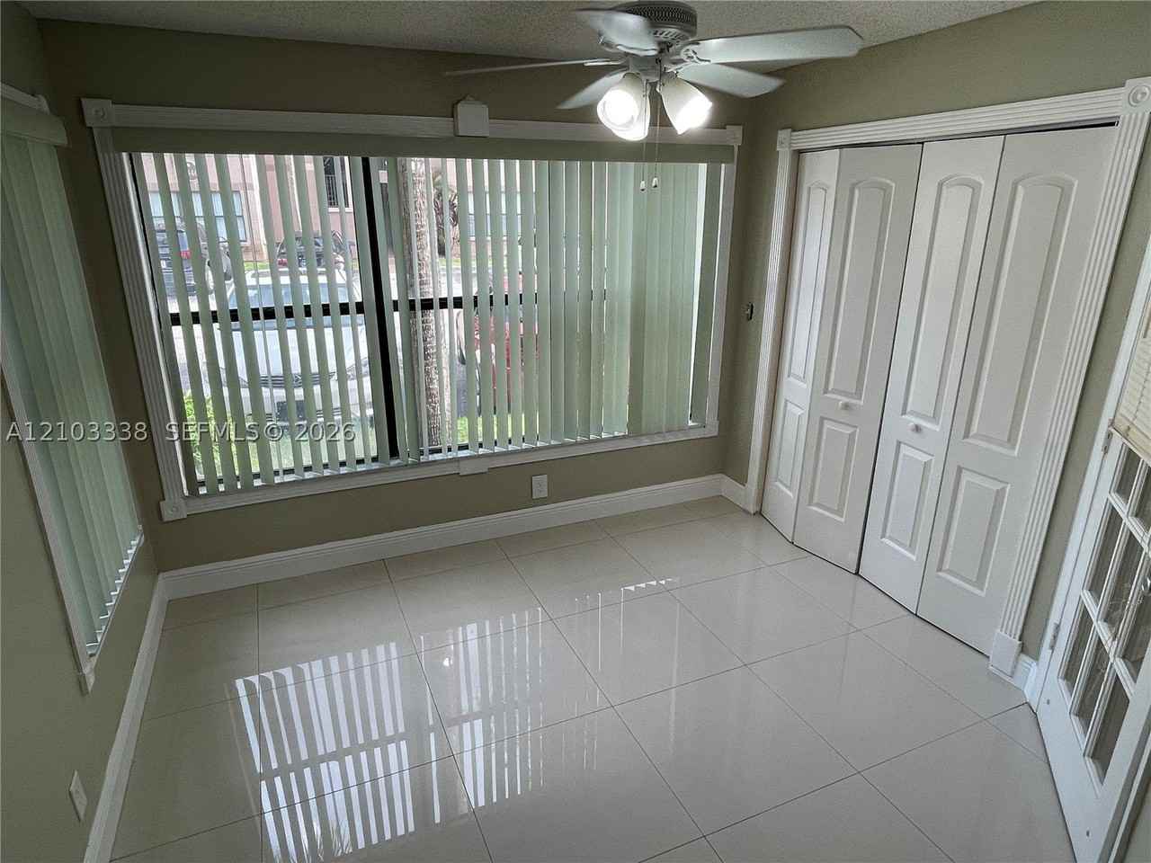 2826 S University Dr #3101 - Photo 4 of 28