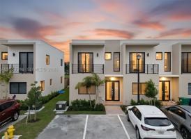 featured image of 13855 Sw 261st St