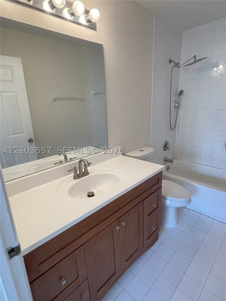 2865 Se 15th Rd #72 - Photo 4 of 7