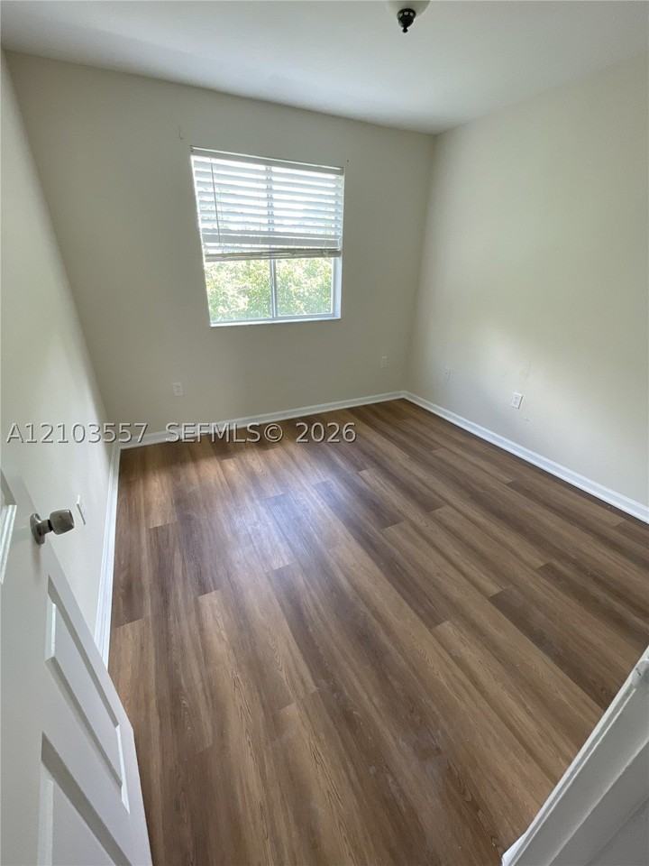 2865 Se 15th Rd #72 - Photo 5 of 7