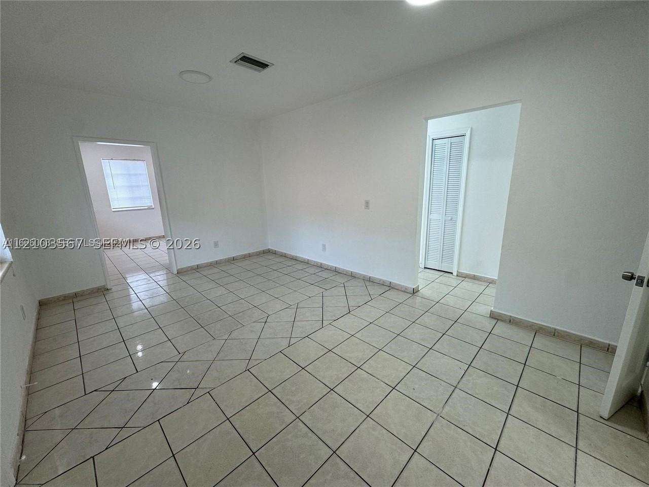 1021 Sw 8th Ave #0 - Photo 2 of 13