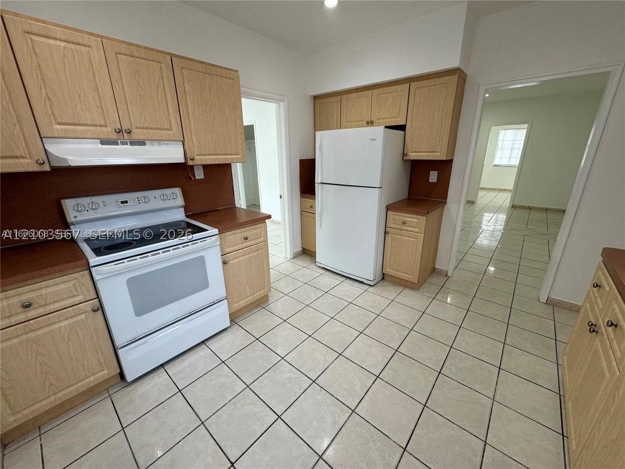 1021 Sw 8th Ave #0 - Photo 5 of 13