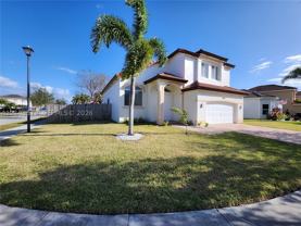 2055 Se 19th St - Photo 1 of 1