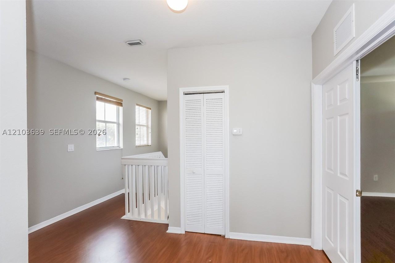 13866 Sw 274th Ter - Photo 6 of 15