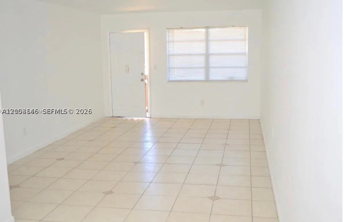 1350 Ne 119th St #135019 - Photo 2 of 8