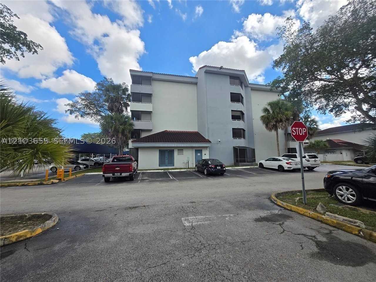 8205 Sw 152nd Ave #F411 - Photo 3 of 9