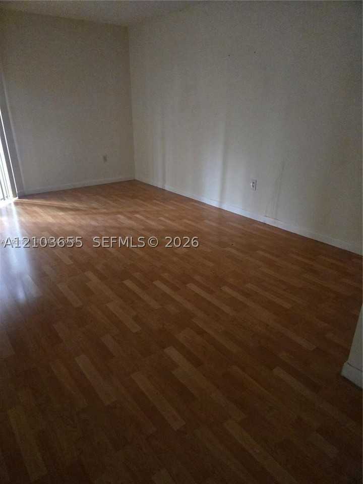 8205 Sw 152nd Ave #F411 - Photo 7 of 9