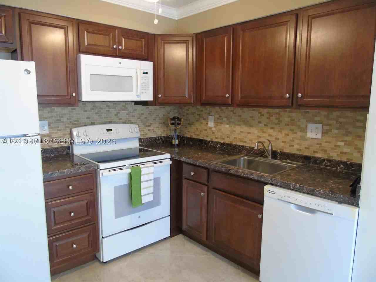 545 Normandy L #545 - Photo 5 of 13