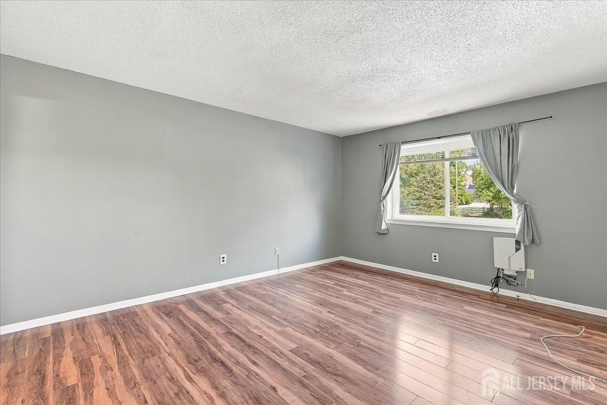 34 Foxtail Ln - Photo 6 of 36