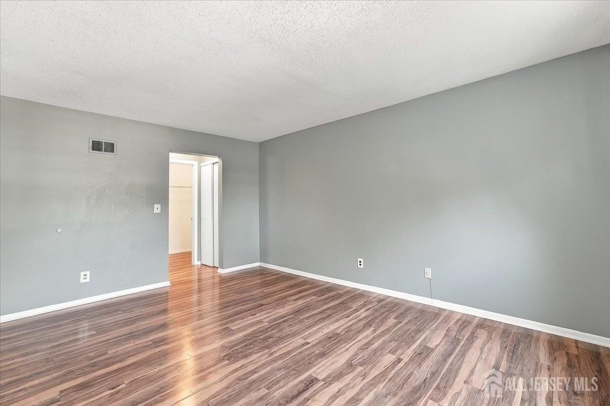 34 Foxtail Ln - Photo 7 of 36