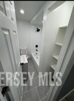 542 Miller St - Photo 2 of 5