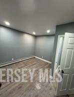 542 Miller St - Photo 4 of 5