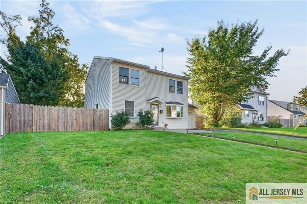 29 Windsor Dr - Photo 4 of 41