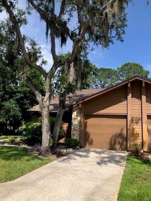 467 Newton Pl - Photo 2 of 24