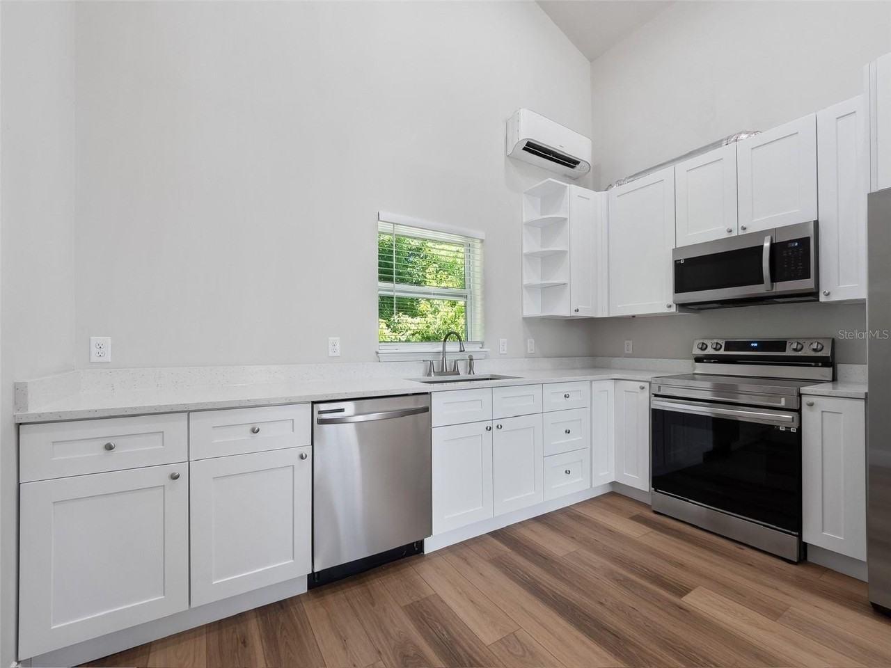 1507 Catherine St #B - Photo 5 of 10