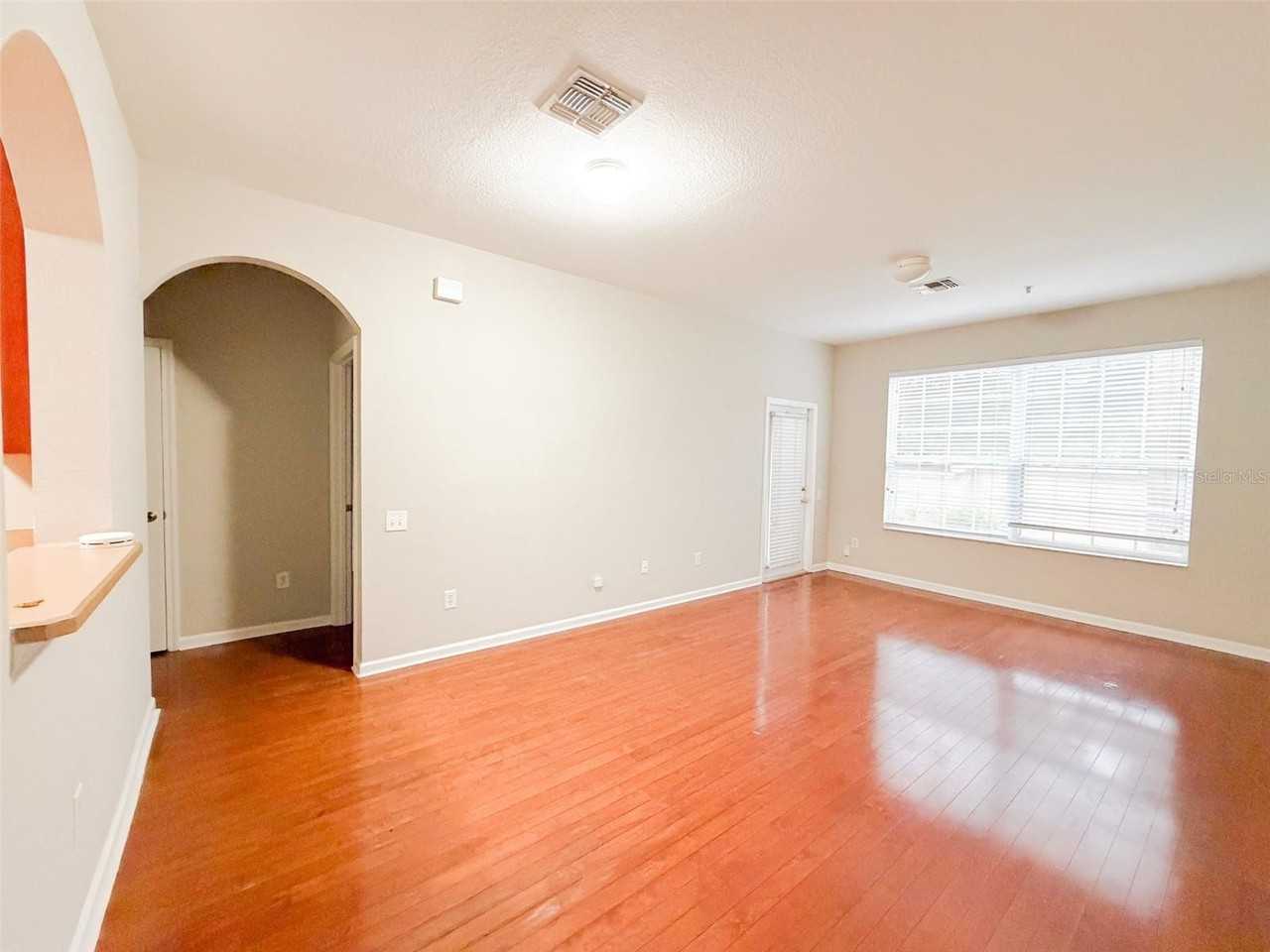3224 Dante Dr #102 - Photo 3 of 32