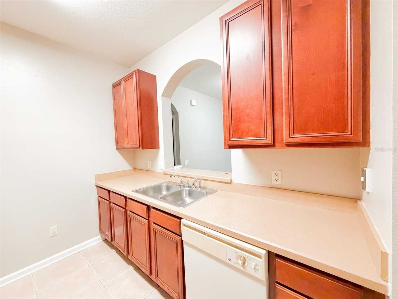 3224 Dante Dr #102 - Photo 6 of 32