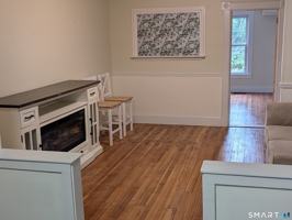 featured image of 107A N Main St