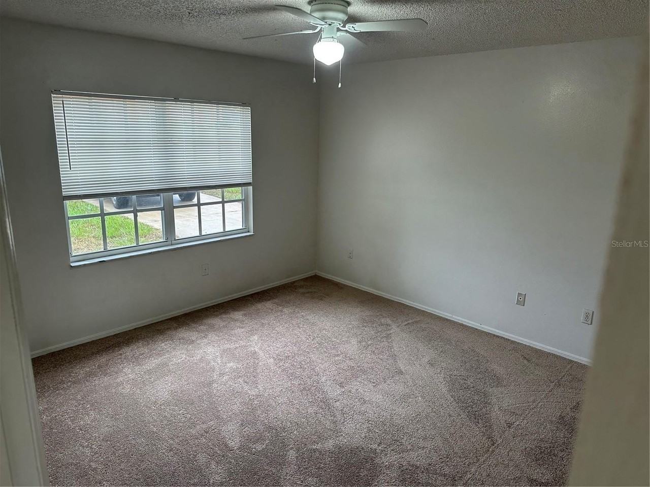 2 Pine Ct - Photo 6 of 15