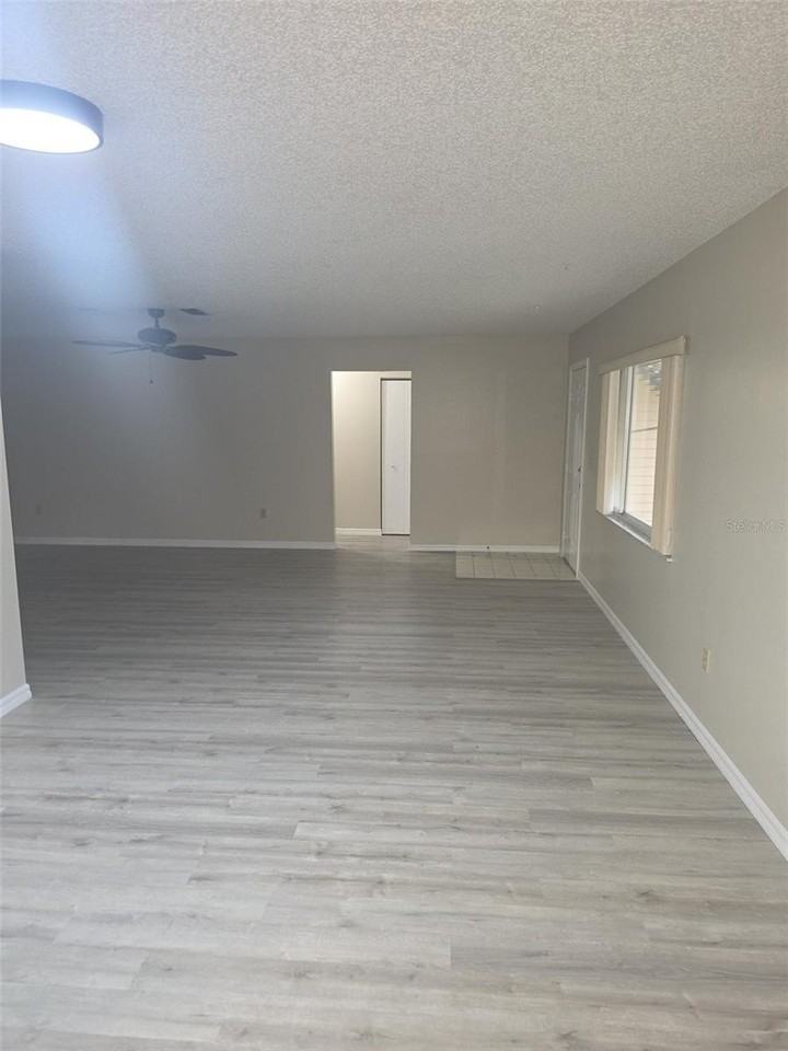 10765 Sw 63rd Ter - Photo 3 of 10