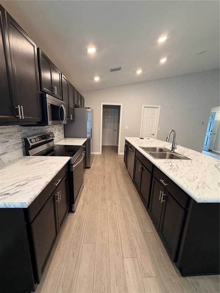 4491 Se 89th St - Photo 2 of 24