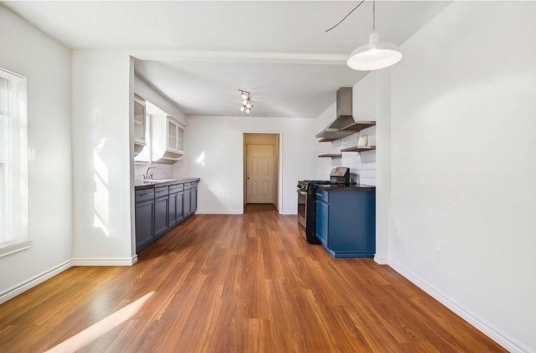7933 Elwood St - Photo 5 of 20