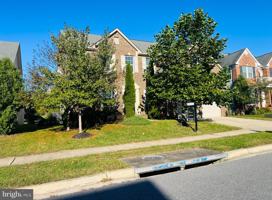 featured image of 3002 Winterbourne Dr