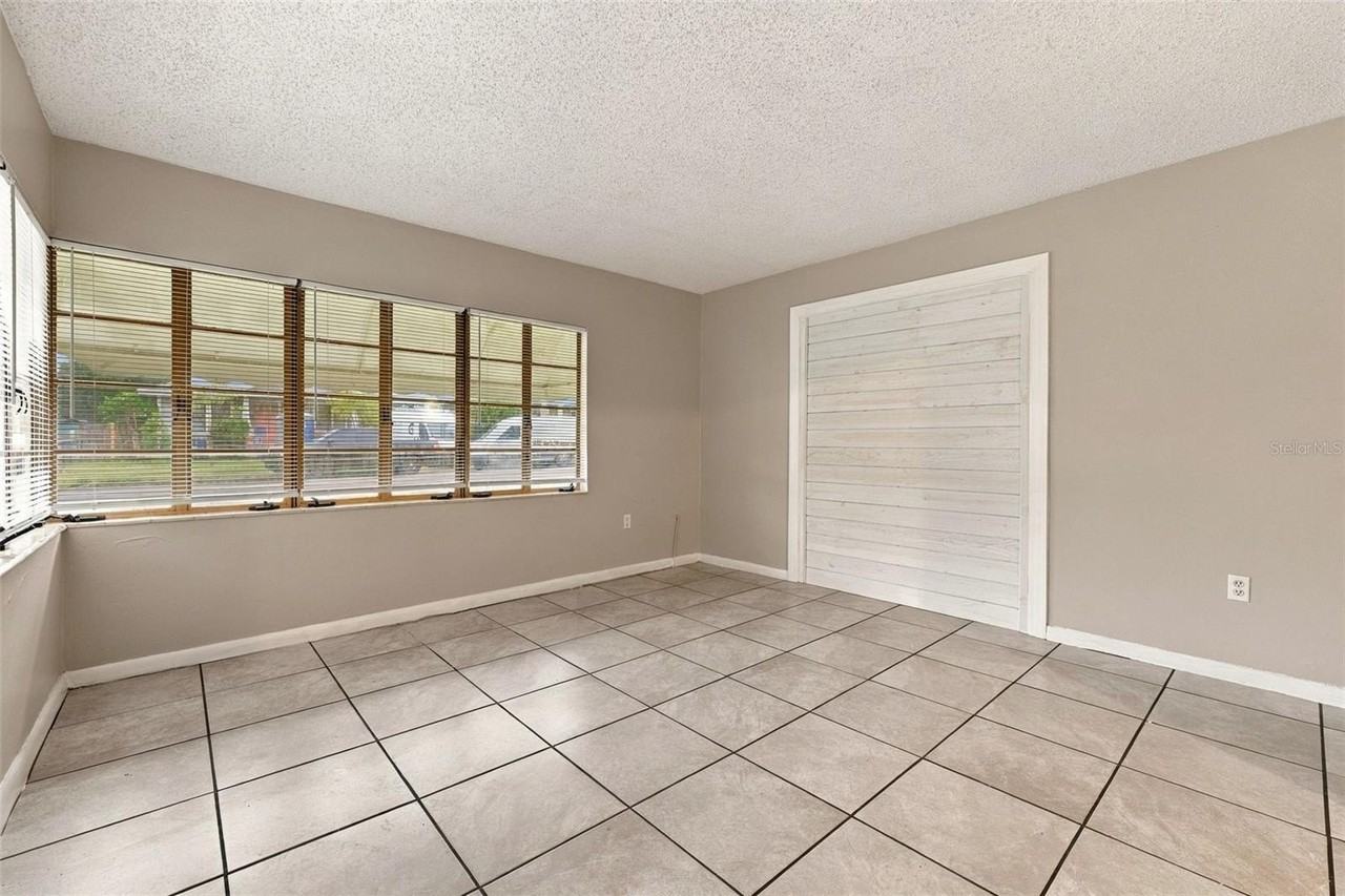 116 W Osborne Ave - Photo 4 of 25