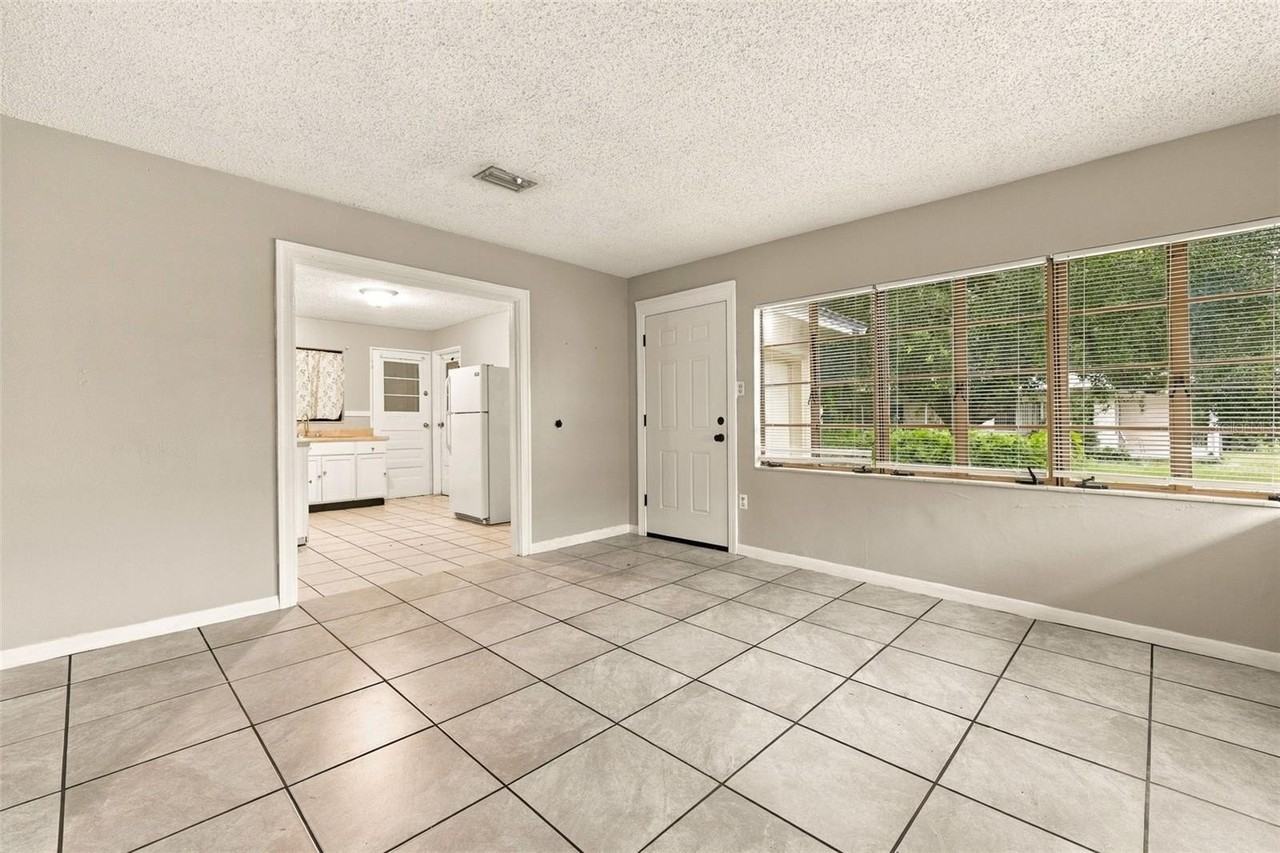 116 W Osborne Ave - Photo 6 of 25