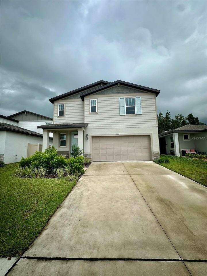 3910 Radiant Mountain Dr - Photo 3 of 47