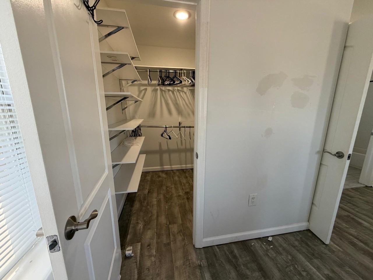 104 Niehaus Ave - Photo 6 of 8