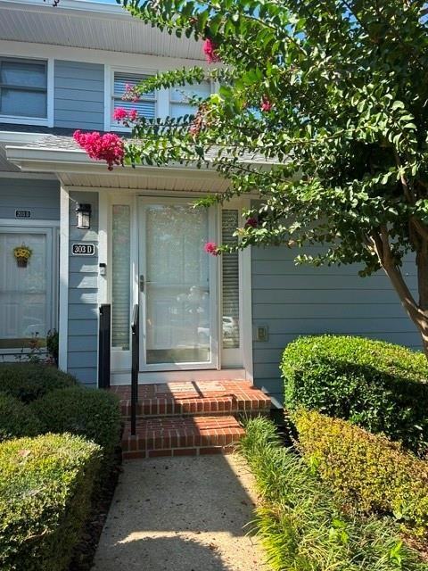 2100 Habersham Marina Rd - Photo 2 of 12