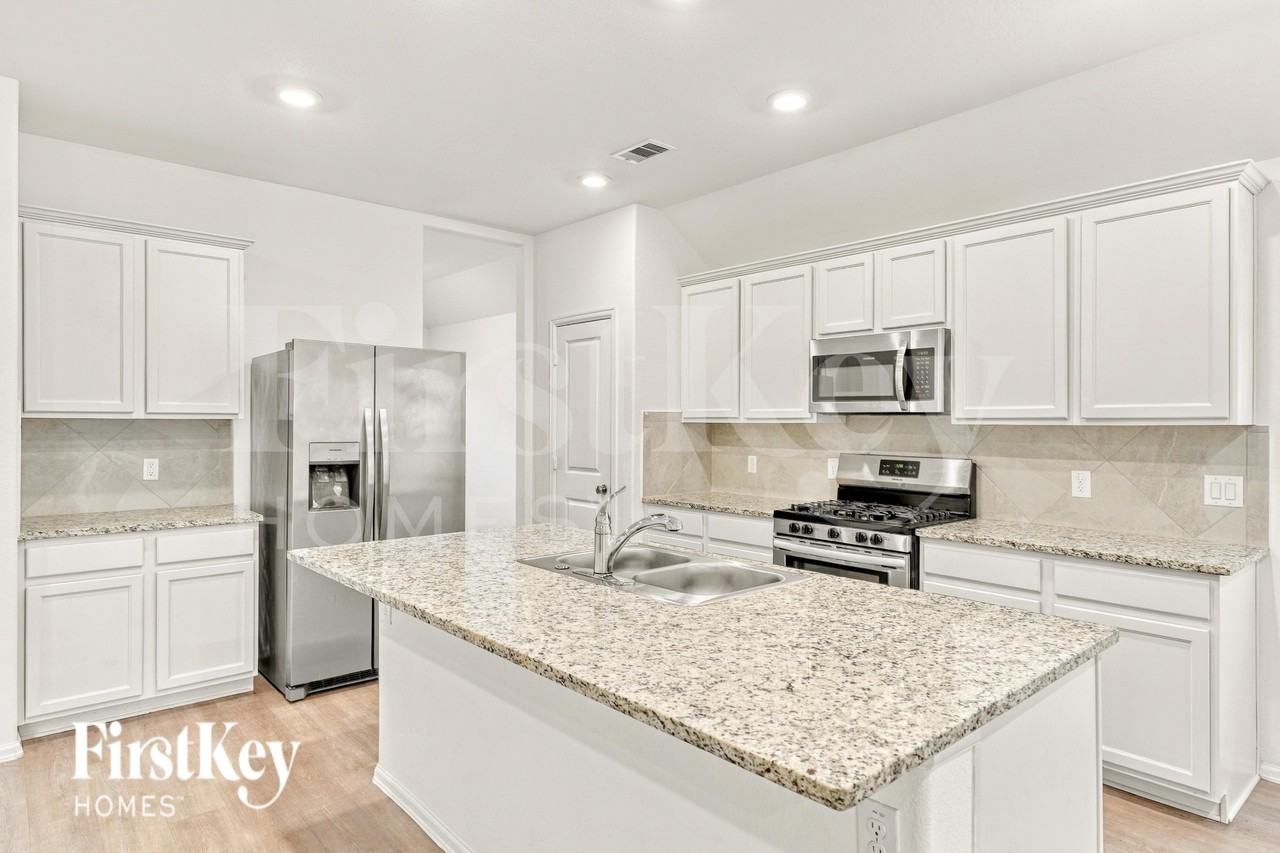 3036 Newcastle Crest Ln - Photo 6 of 19