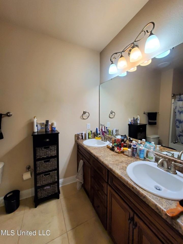 10322 Hutter Rd - Photo 6 of 7
