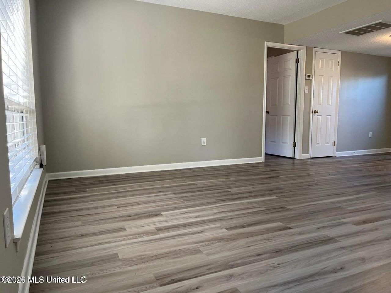 550 Post Rd Unit 607 - Photo 4 of 28