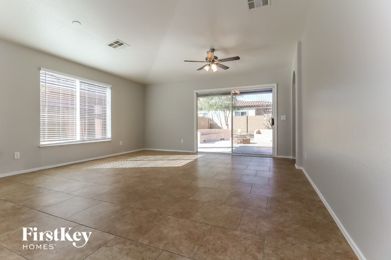 12320 N 147th Ln - Photo 2 of 13