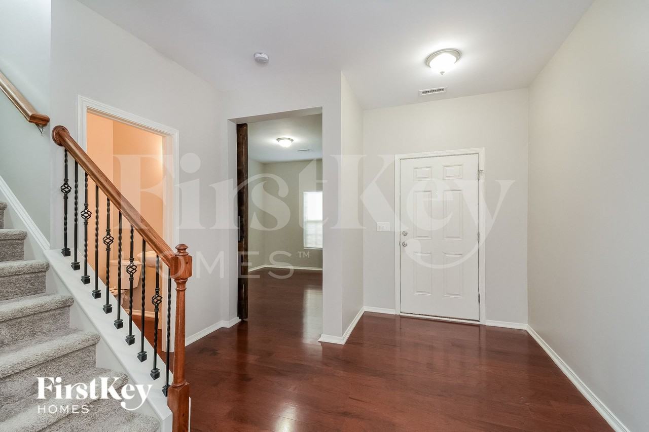 1025 Sweet Gale Dr - Photo 3 of 15