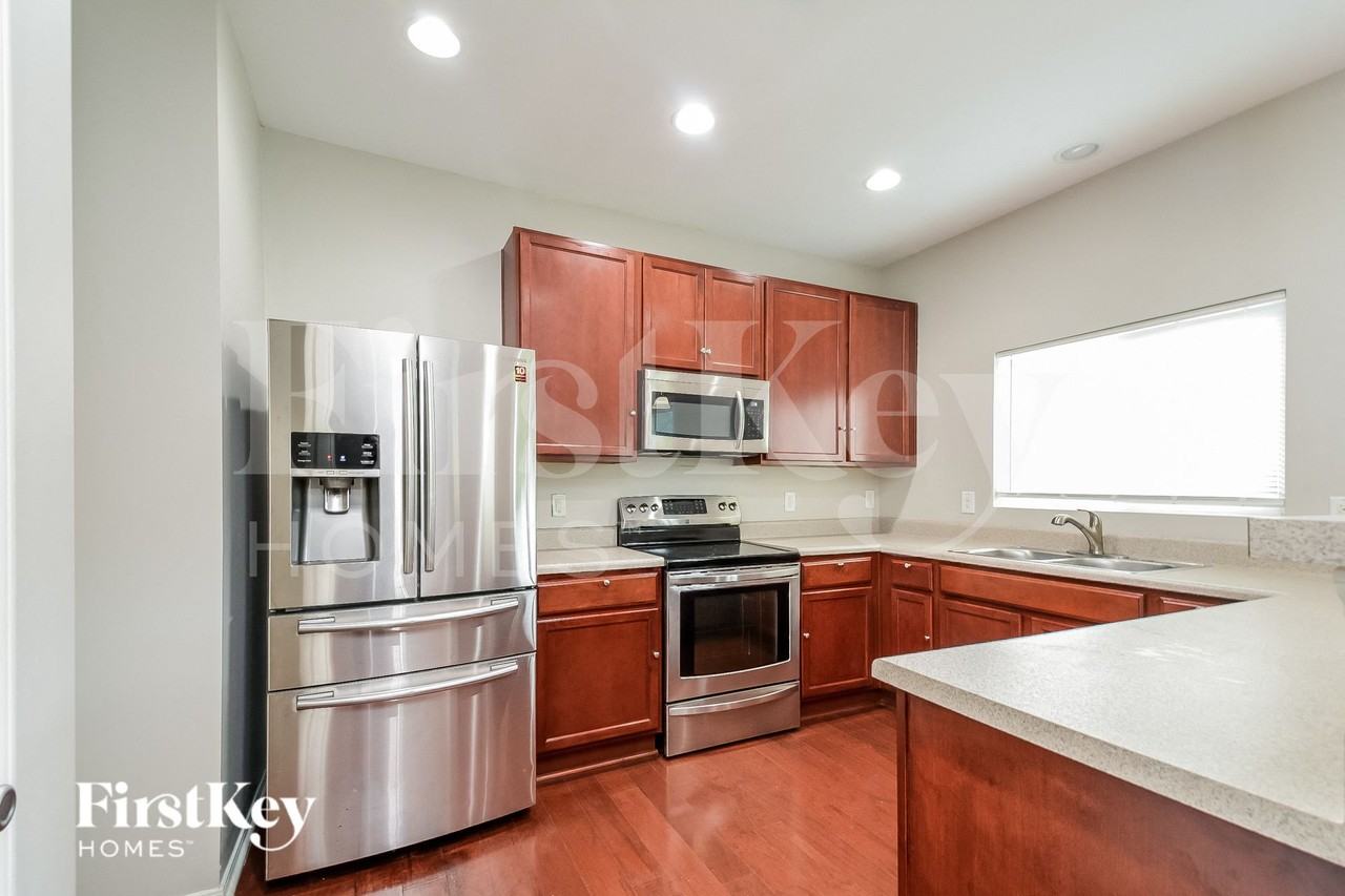 1025 Sweet Gale Dr - Photo 6 of 15