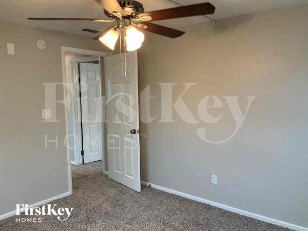 9149 Sunrise Dr - Photo 6 of 11
