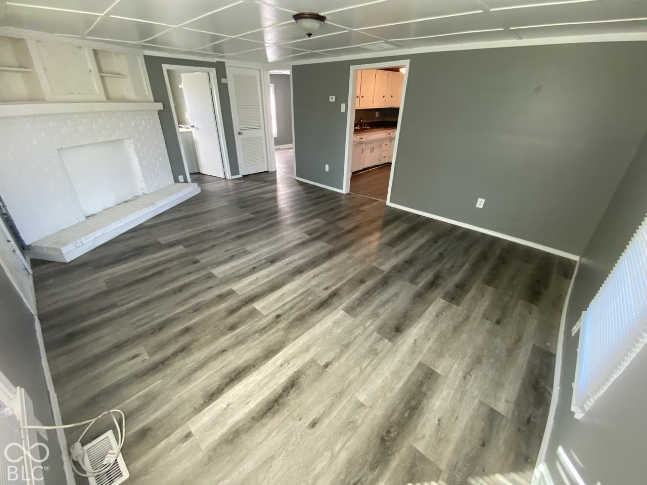 4201 E Lynn St - Photo 3 of 15